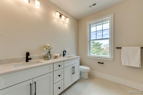 Tiny photo for 1041 N Bompart Avenue, Webster Groves, MO 63119 (MLS # 25076581)