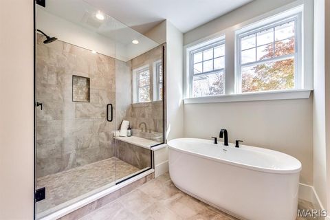 Tiny photo for 1041 N Bompart Avenue, Webster Groves, MO 63119 (MLS # 25076581)