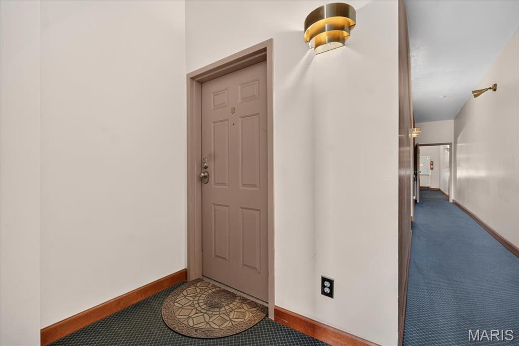 Photo of 4317 Lindell Boulevard #D, St Louis, MO 63108 (MLS # 26042459)