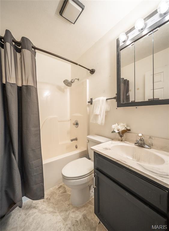 Vienna Oaks Sub - Residential
