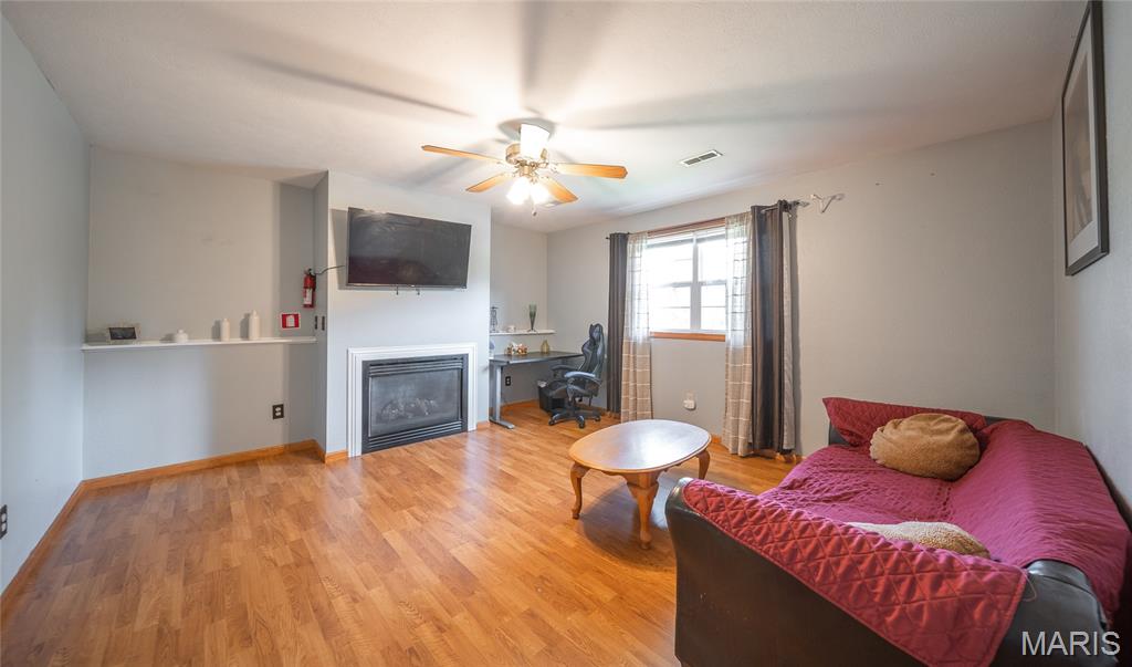 Vienna Oaks Sub - Residential