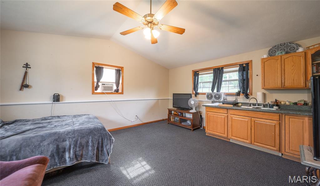 Vienna Oaks Sub - Residential