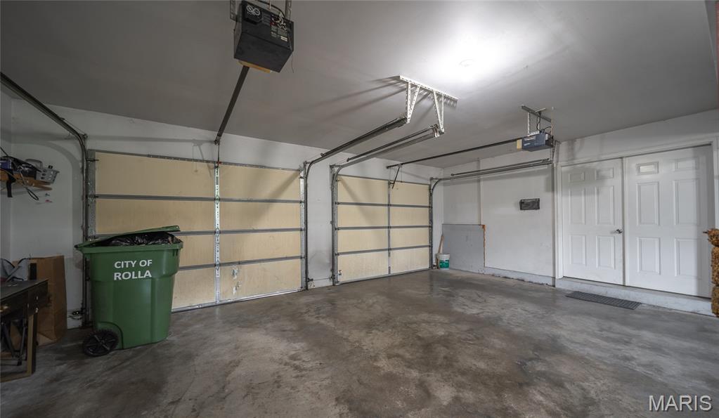 Vienna Oaks Sub - Residential