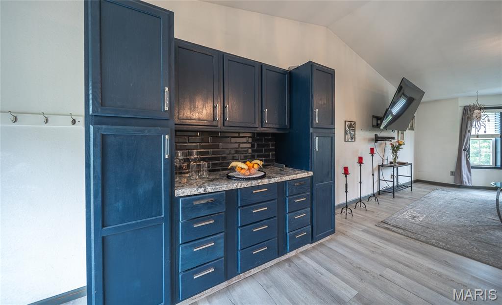 Vienna Oaks Sub - Residential