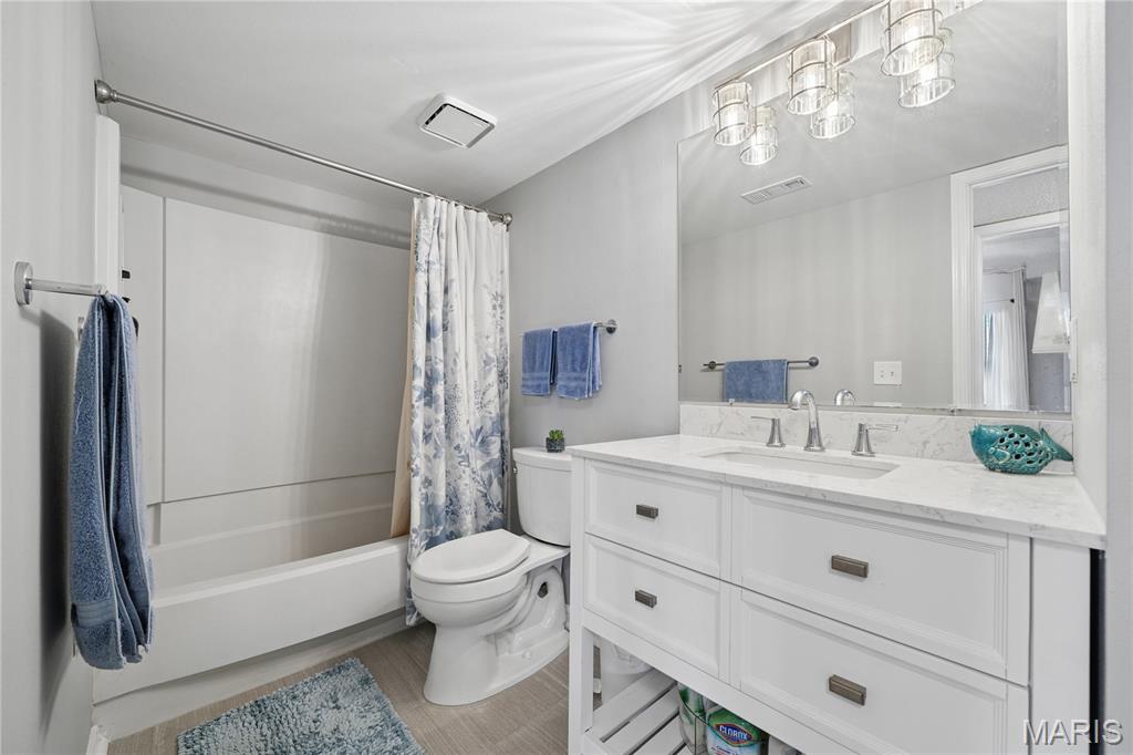 Brentwood Forest Condo Ph Seven - Residential