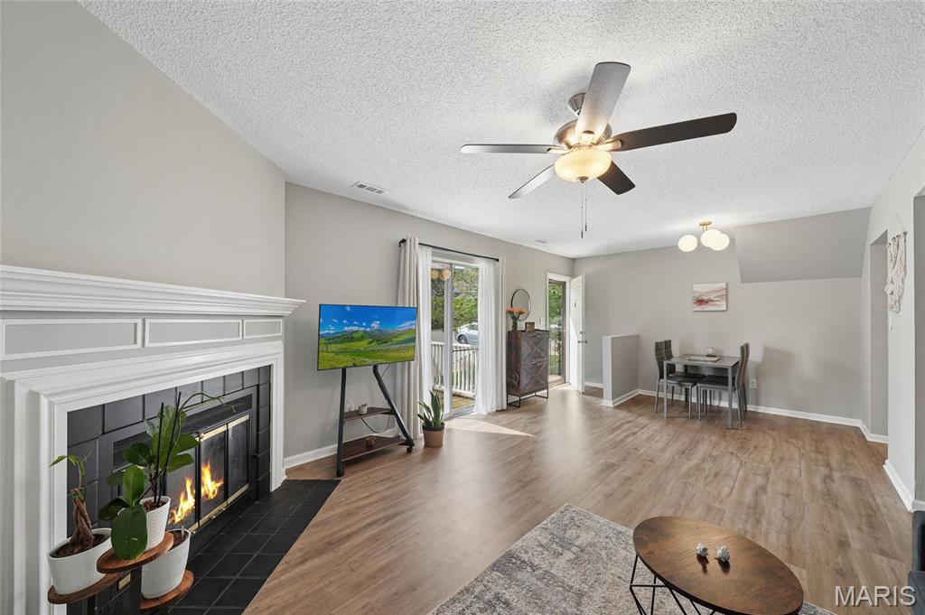 Brentwood Forest Condo Ph Seven - Residential