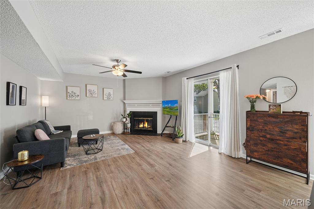 Brentwood Forest Condo Ph Seven - Residential