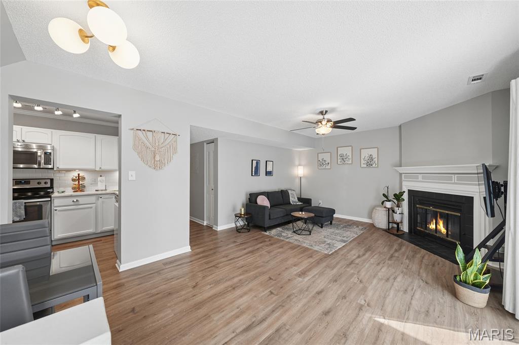 Brentwood Forest Condo Ph Seven - Residential