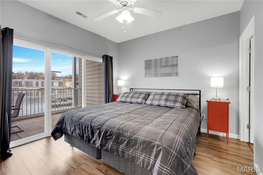 Robins at Waters Edge Condiminium - Residential