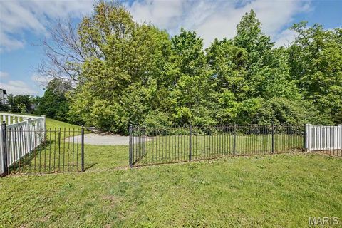 Tiny photo for 11 Ramblewood Court, Wentzville, MO 63385 (MLS # 26025253)