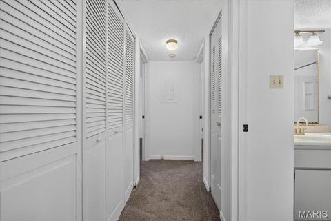 Tiny photo for 9194 Wrenwood Lane, Brentwood, MO 63144 (MLS # 26046602)