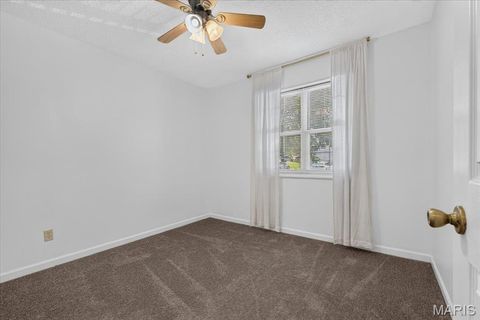 Tiny photo for 9194 Wrenwood Lane, Brentwood, MO 63144 (MLS # 26046602)