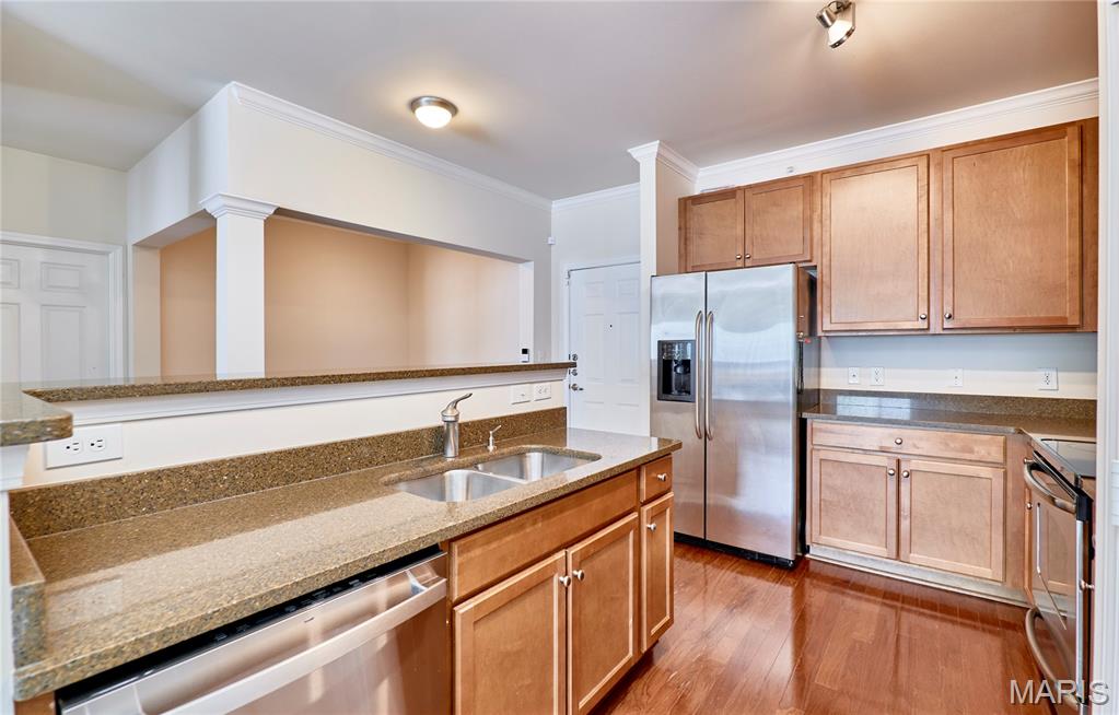 Hanley Station Condo - Residential