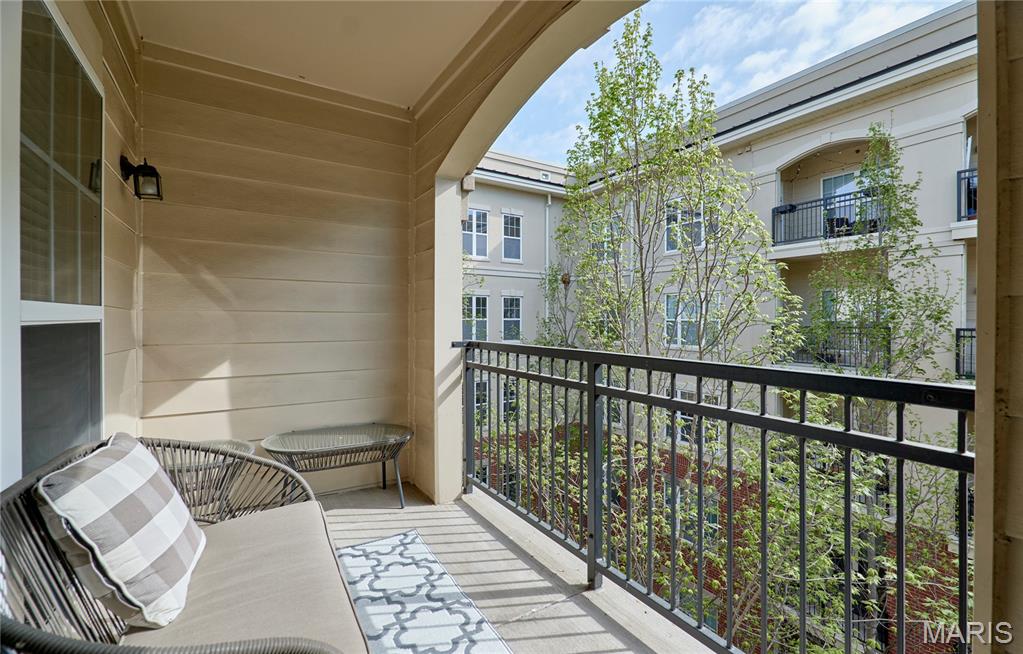 Hanley Station Condo - Residential