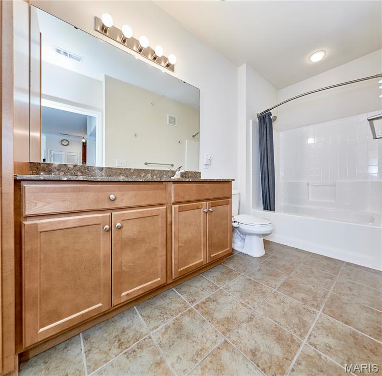 Hanley Station Condo - Residential