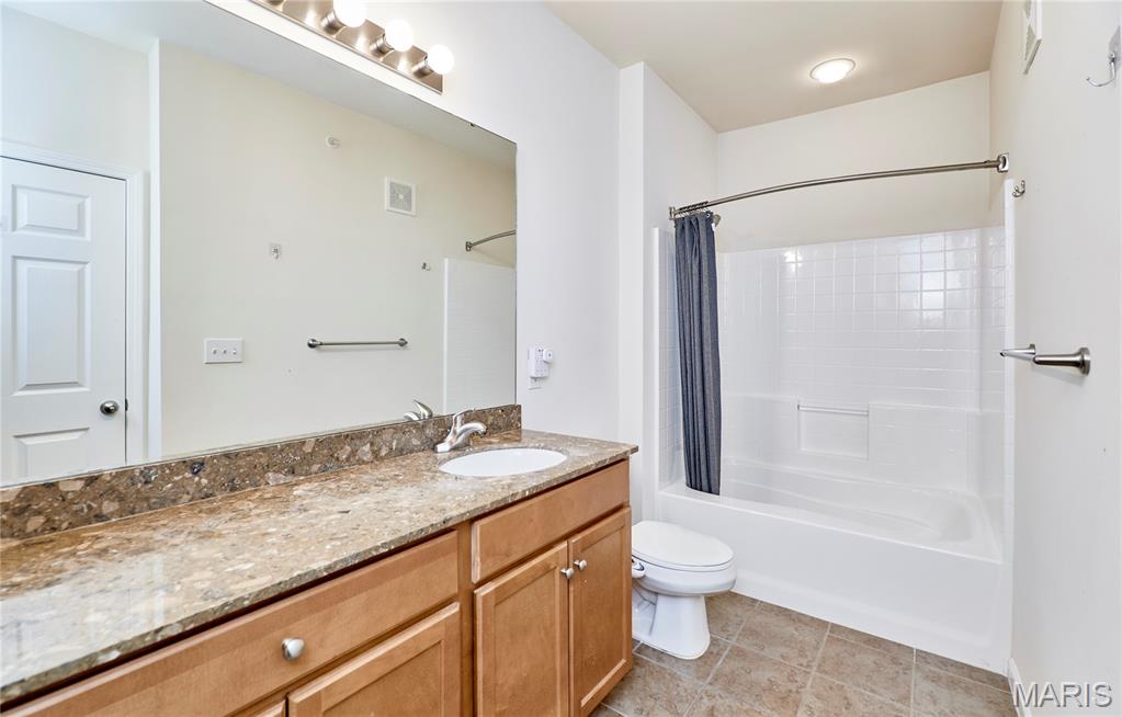 Hanley Station Condo - Residential