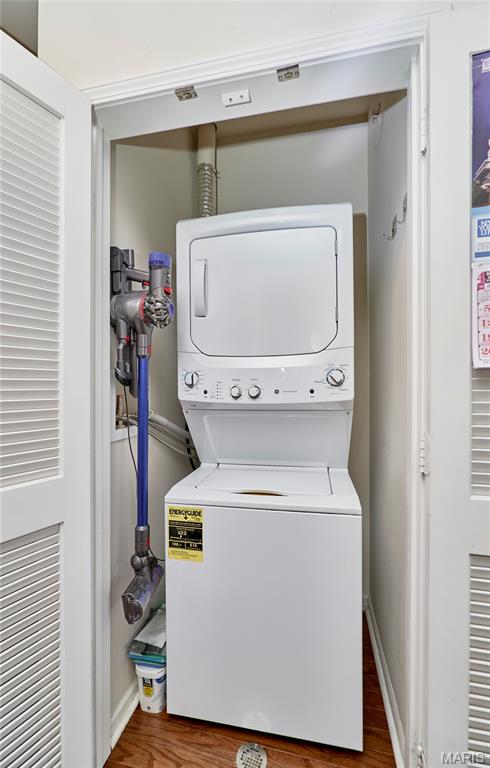 Hanley Station Condo - Residential