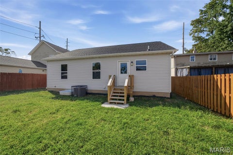Tiny photo for 125 E Arlee Avenue, St Louis, MO 63125 (MLS # 26058645)
