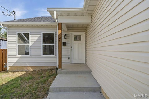 Tiny photo for 125 E Arlee Avenue, St Louis, MO 63125 (MLS # 26058645)