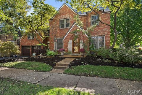 7484 Stratford Avenue St Louis MO 63130
