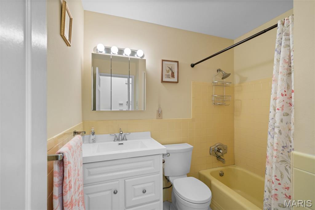 Montego Hill 2 - Residential