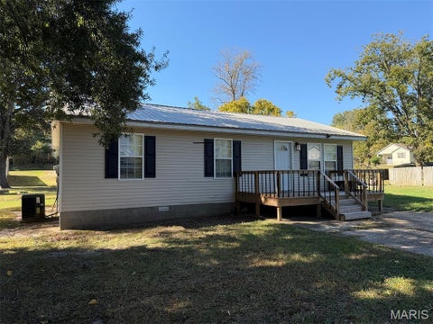 Tiny photo for 1403 S 12th Street, Poplar Bluff, MO 63901 (MLS # 26069003)
