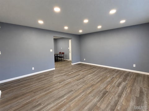 Tiny photo for 1403 S 12th Street, Poplar Bluff, MO 63901 (MLS # 26069003)