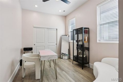 Tiny photo for 4446 Norfolk Avenue, St Louis, MO 63110 (MLS # 26031103)