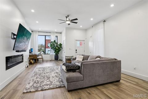 Tiny photo for 4446 Norfolk Avenue, St Louis, MO 63110 (MLS # 26031103)