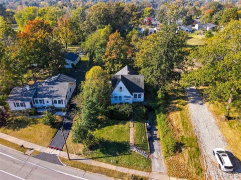 Tiny photo for 833 S Sappington Road, Crestwood, MO 63126 (MLS # 26064026)
