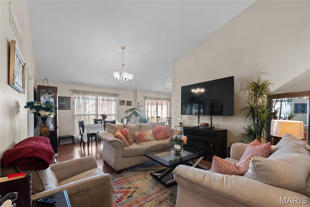 Richmond Place - Residential