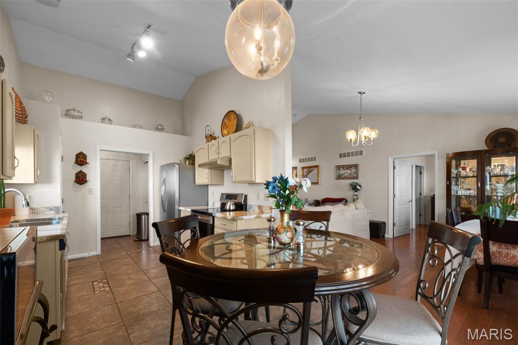 Richmond Place - Residential