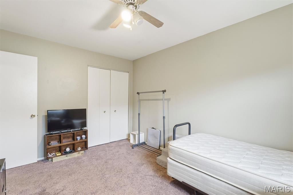 Lin Capri Condo - Residential