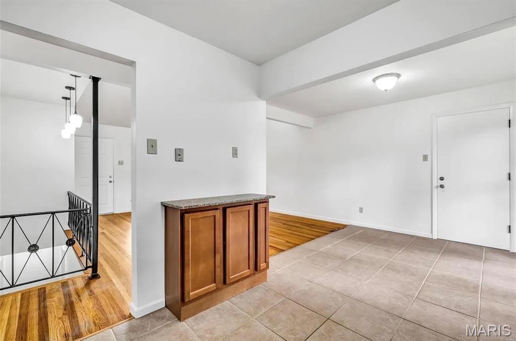 Midland Valley Estates 2 - Residential Lease