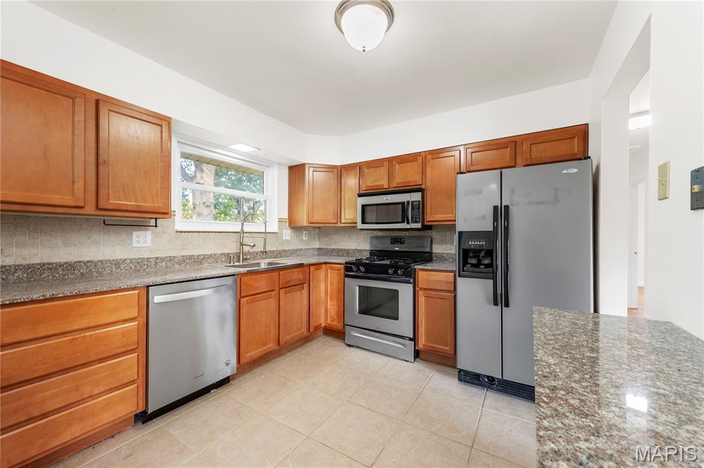 Midland Valley Estates 2 - Residential Lease