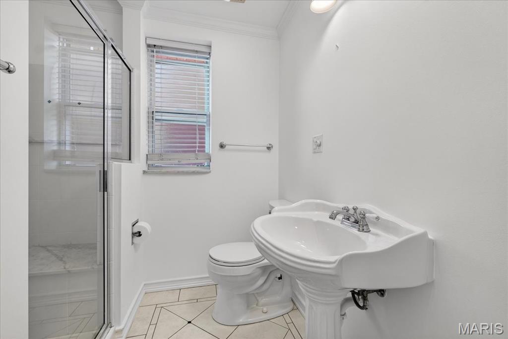 1446-1448 Tamm Condos - Residential