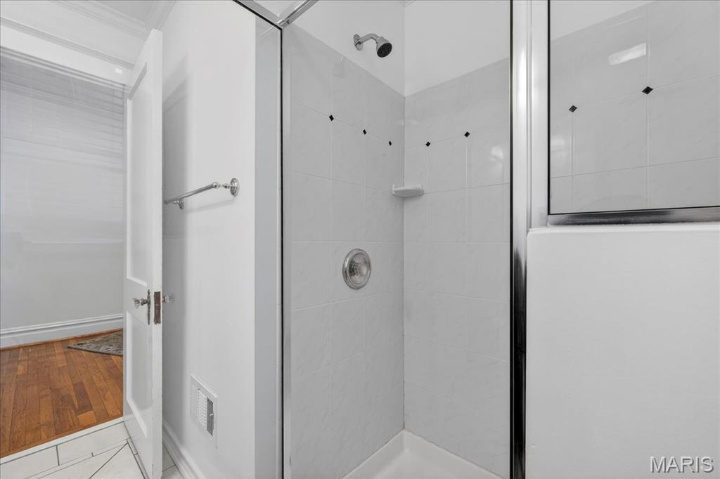 1446-1448 Tamm Condos - Residential