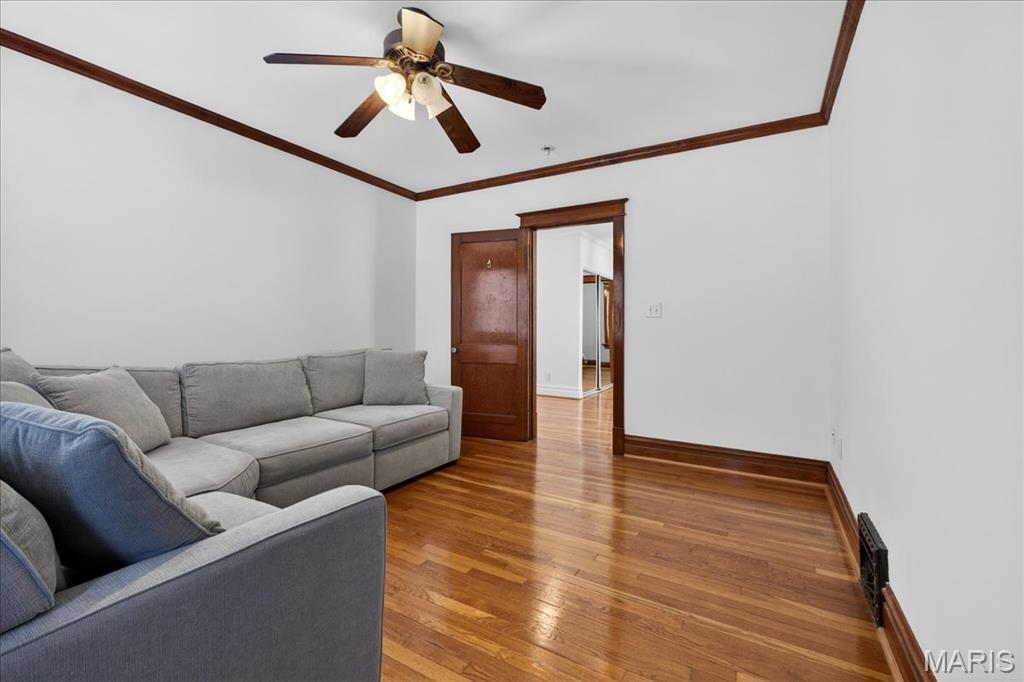 1446-1448 Tamm Condos - Residential