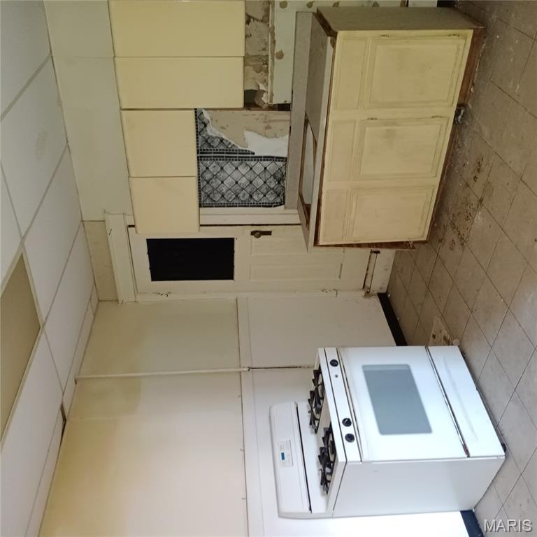 Marcus Ave Heights Add - Commercial Sale