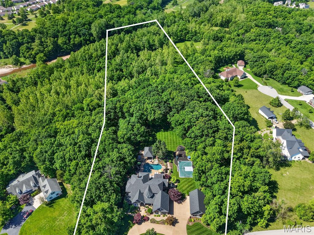 910 Peruque View Drive