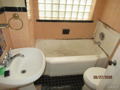 Tiny photo for 5512 Reineke Court, St Louis, MO 63136 (MLS # 26067773)