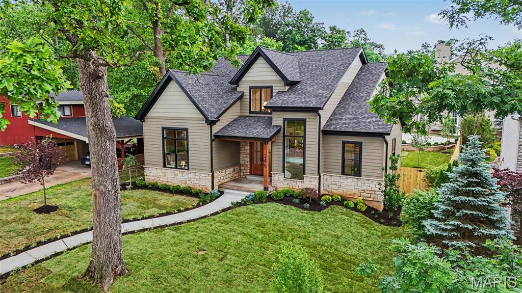 Martha McKnight Estate - Residential