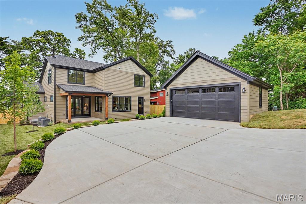 Martha McKnight Estate - Residential