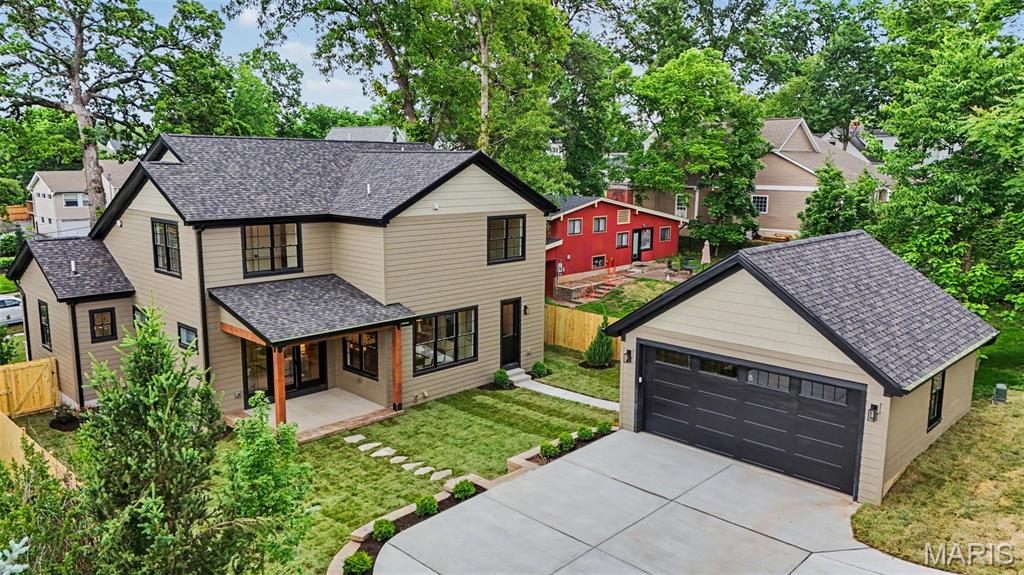 Martha McKnight Estate - Residential