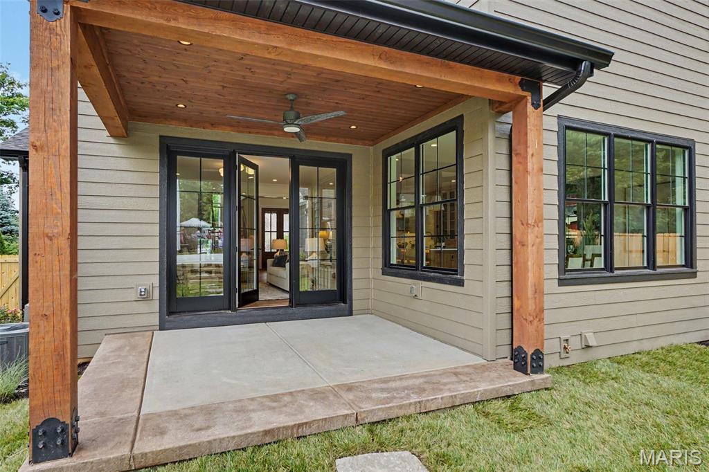 Martha McKnight Estate - Residential