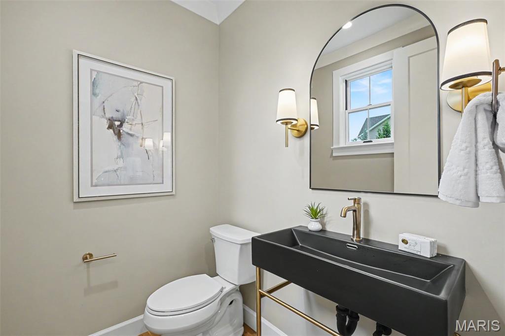 Martha McKnight Estate - Residential