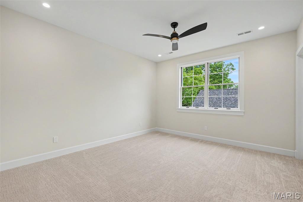 Martha McKnight Estate - Residential