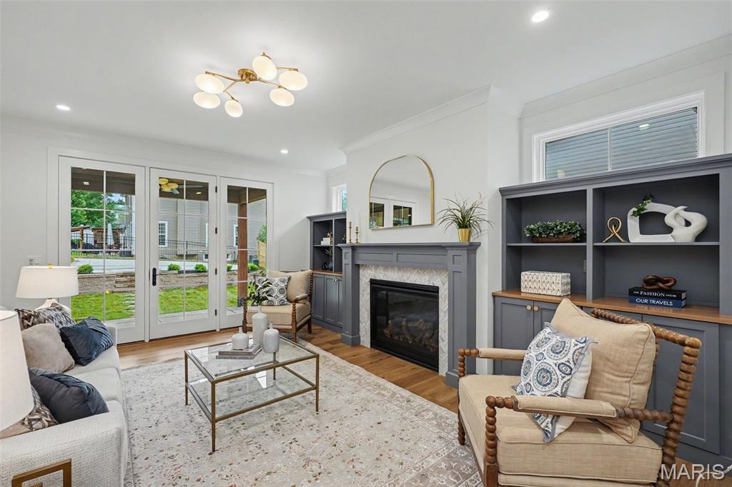 Martha McKnight Estate - Residential