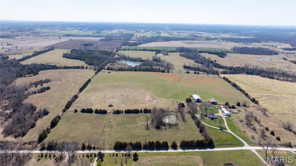 New Bloomfield - Land