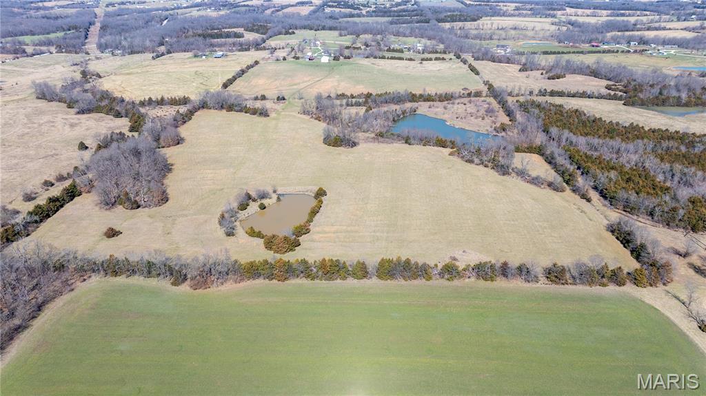 New Bloomfield - Land
